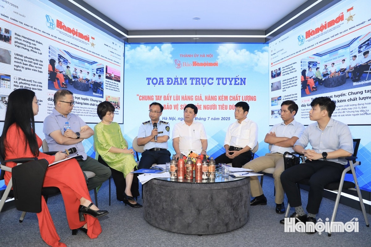 Quang cảnh tọa đàm. Ảnh: Quang Thái