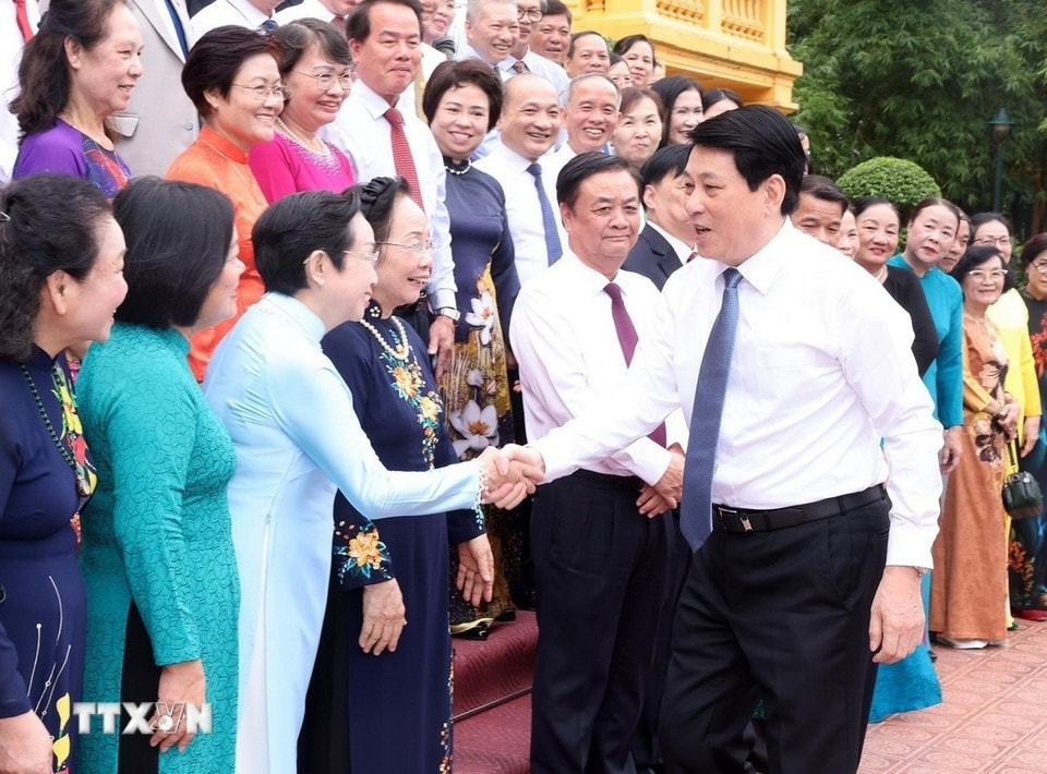 chu-tich-nuoc-5.jpg