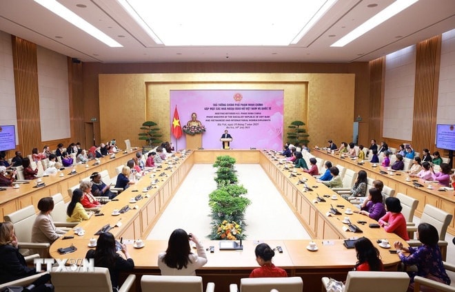 thu-tuong-gap-mat-cac-nha2.jpg