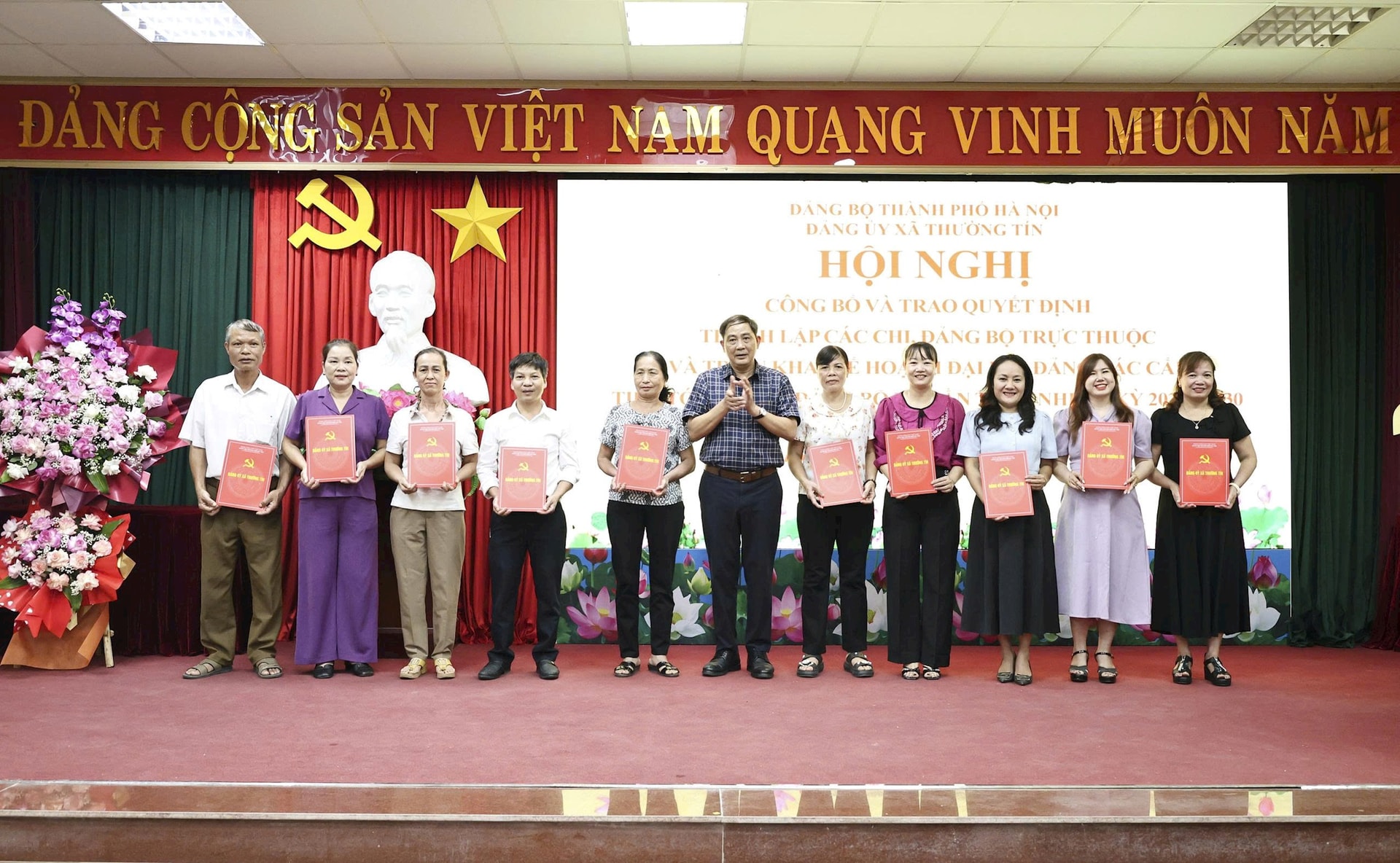 qdinh-xa-thuong-tin-10-7.jpg
