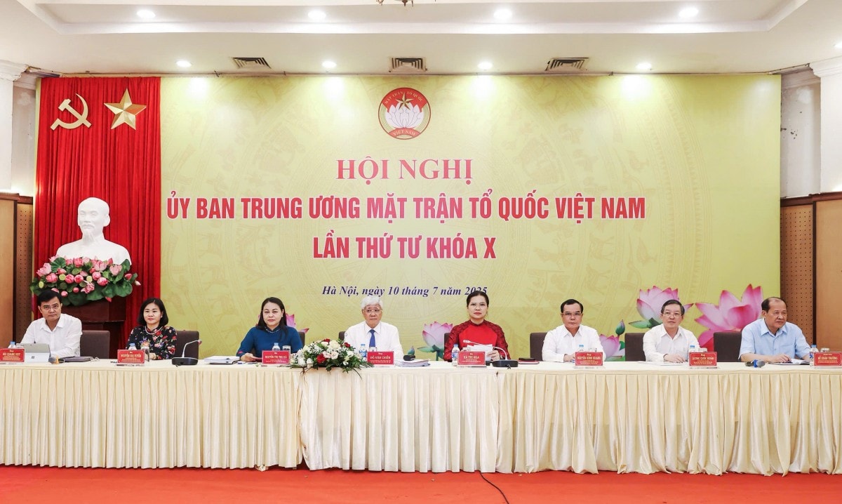Đại đoàn kết toàn dân là nền tảng vững chắc cho công cuộc đổi mới và phát triển đất nước