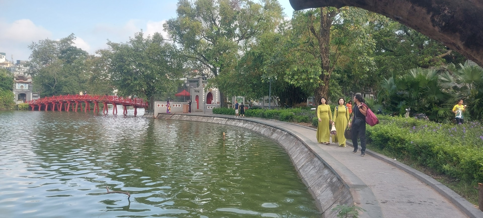 ha-noi-diu-mat.jpg