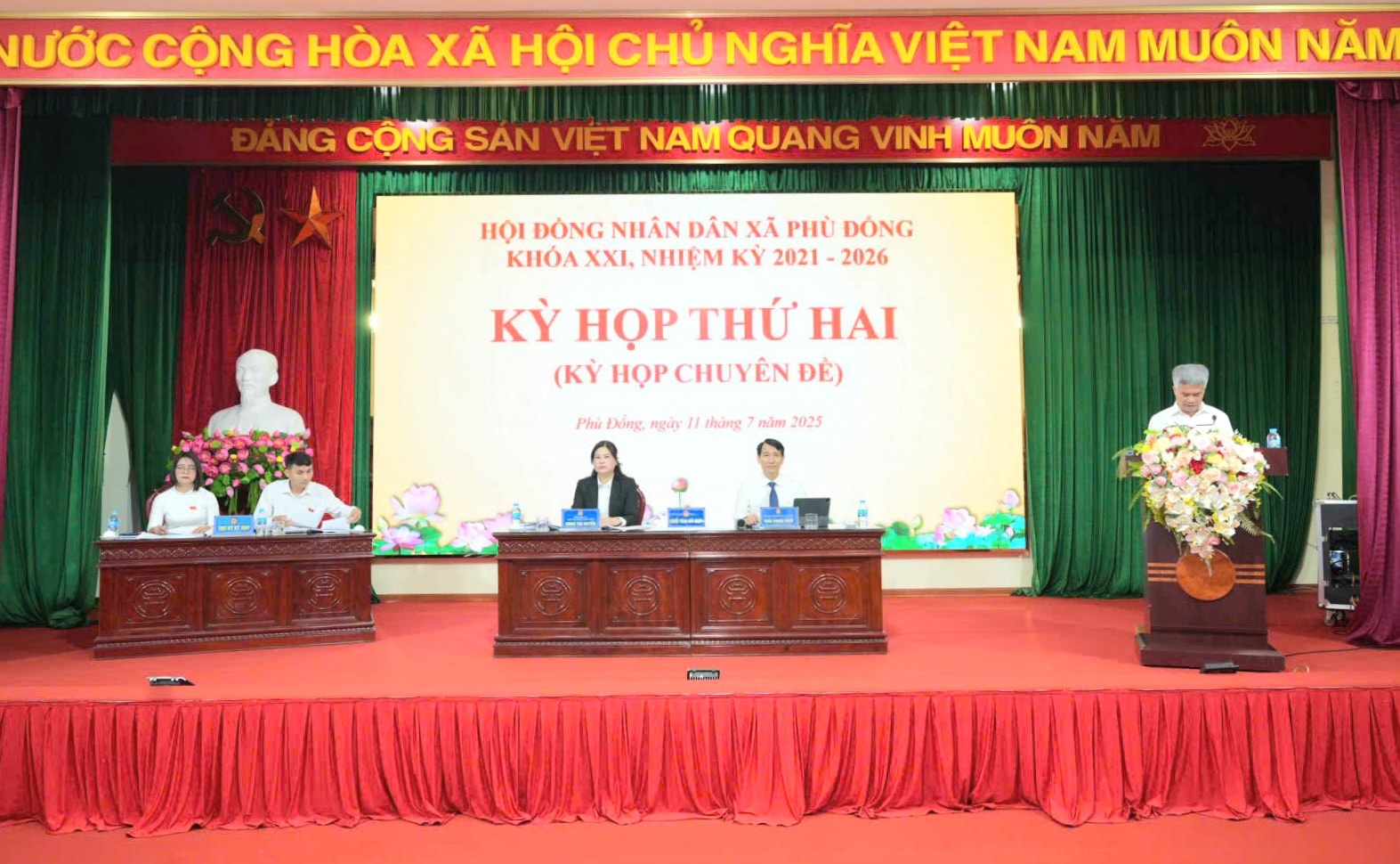 phu-dong-qc.jpg
