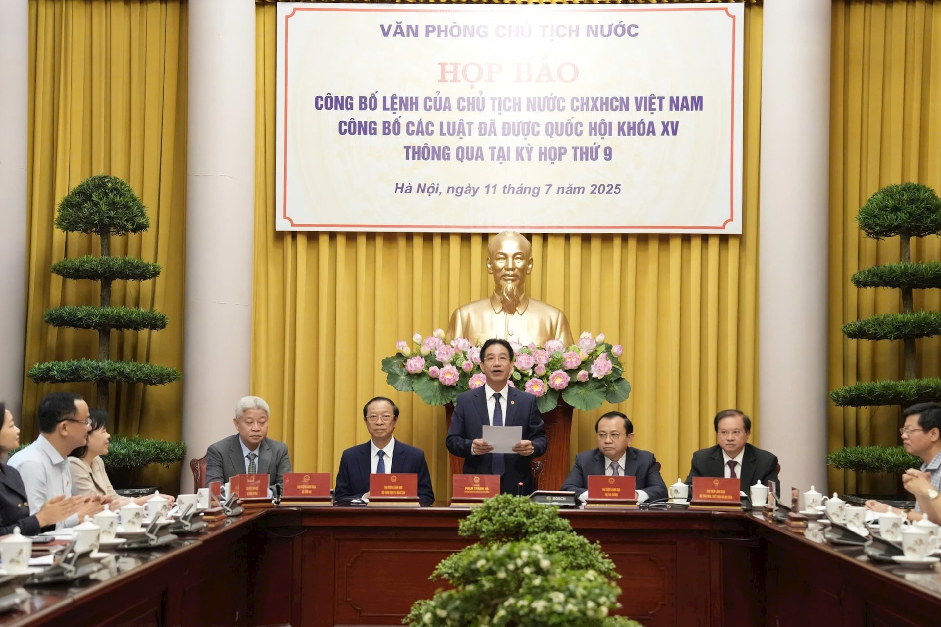 hop-bao2.jpg