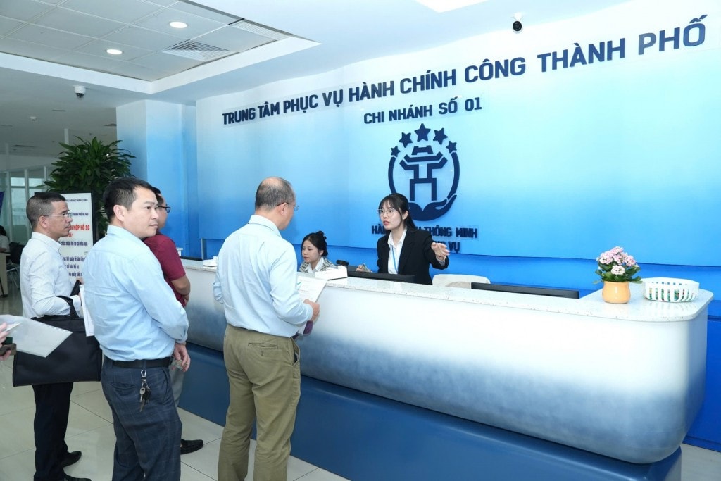 Bài 3: Đặt lợi ích Nhân dân lên trên hết
