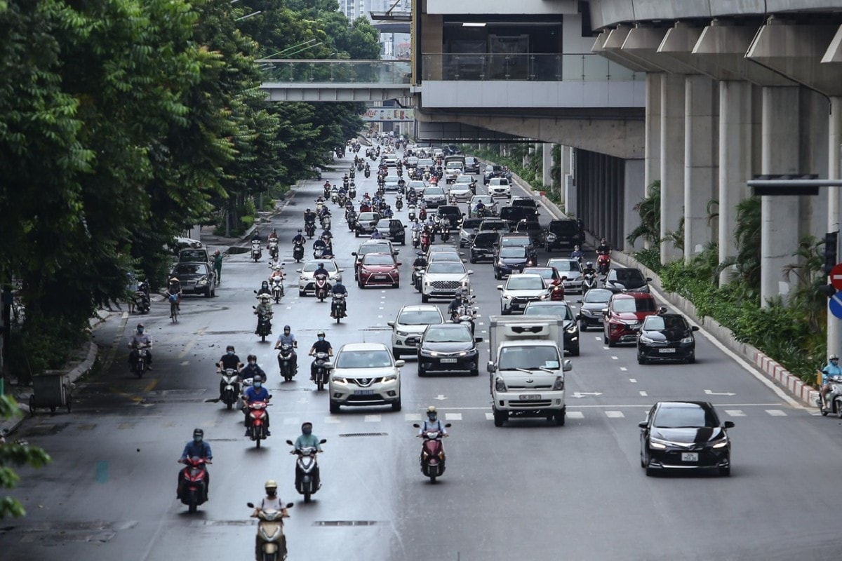 Thủ tướng yêu cầu Hà Nội cấm xe máy xăng trong Vành đai 1 từ tháng 7/2026