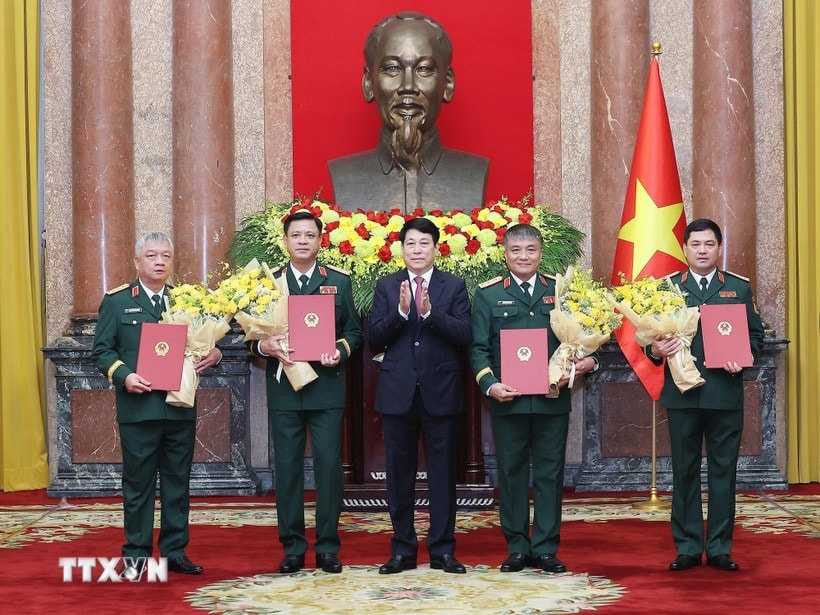 chu-tich-nuoc-trao-1.jpg
