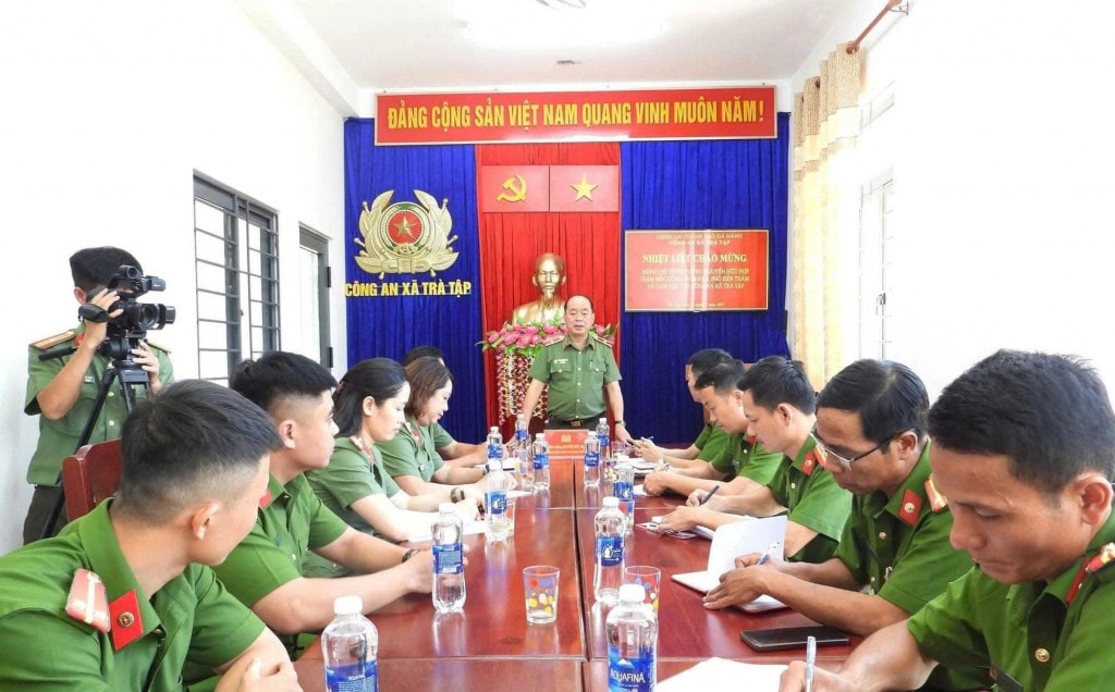 Quang cảnh tại buổi làm việc