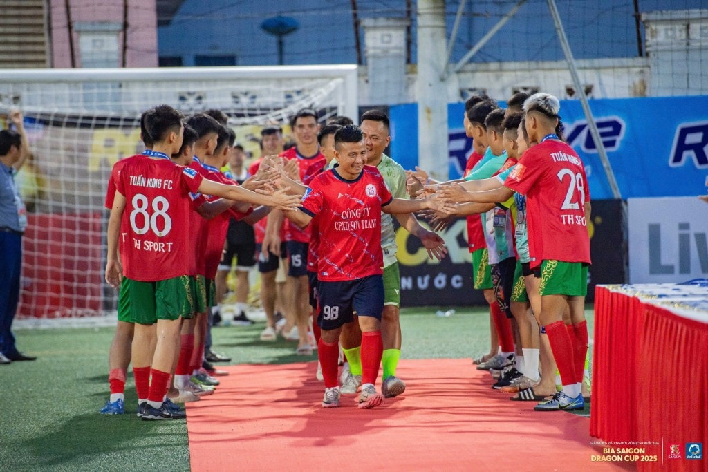 FC Sơn Trang rộng cửa bước tới vòng Chung kết FC Sơn Trang rộng cửa bước tới vòng Chung kết