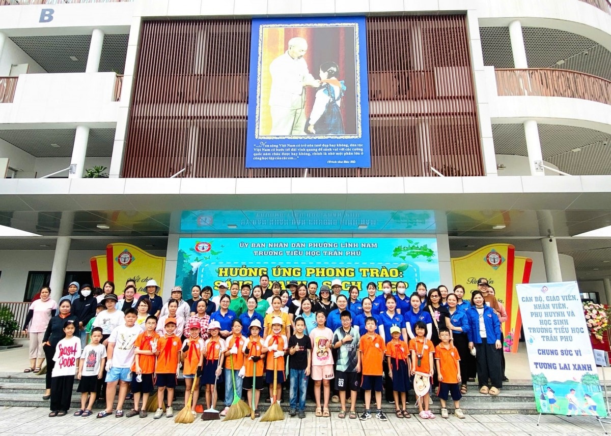 Trường Tiểu học Trần Phú hưởng ứng phong trào.