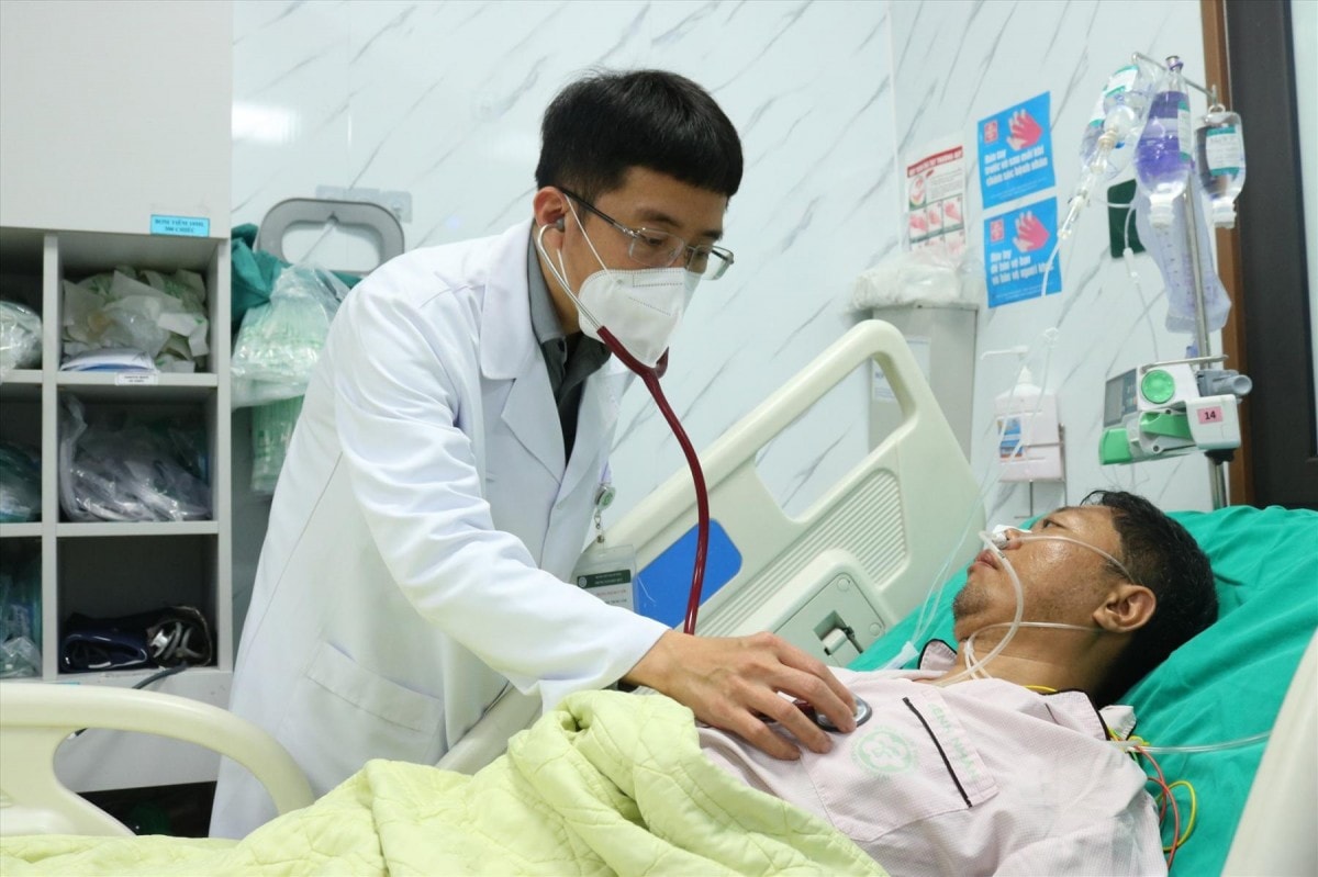 Giữ nguyên mức đóng BHYT 4,5% lương cơ sở, mở rộng nhóm được ngân sách hỗ trợ