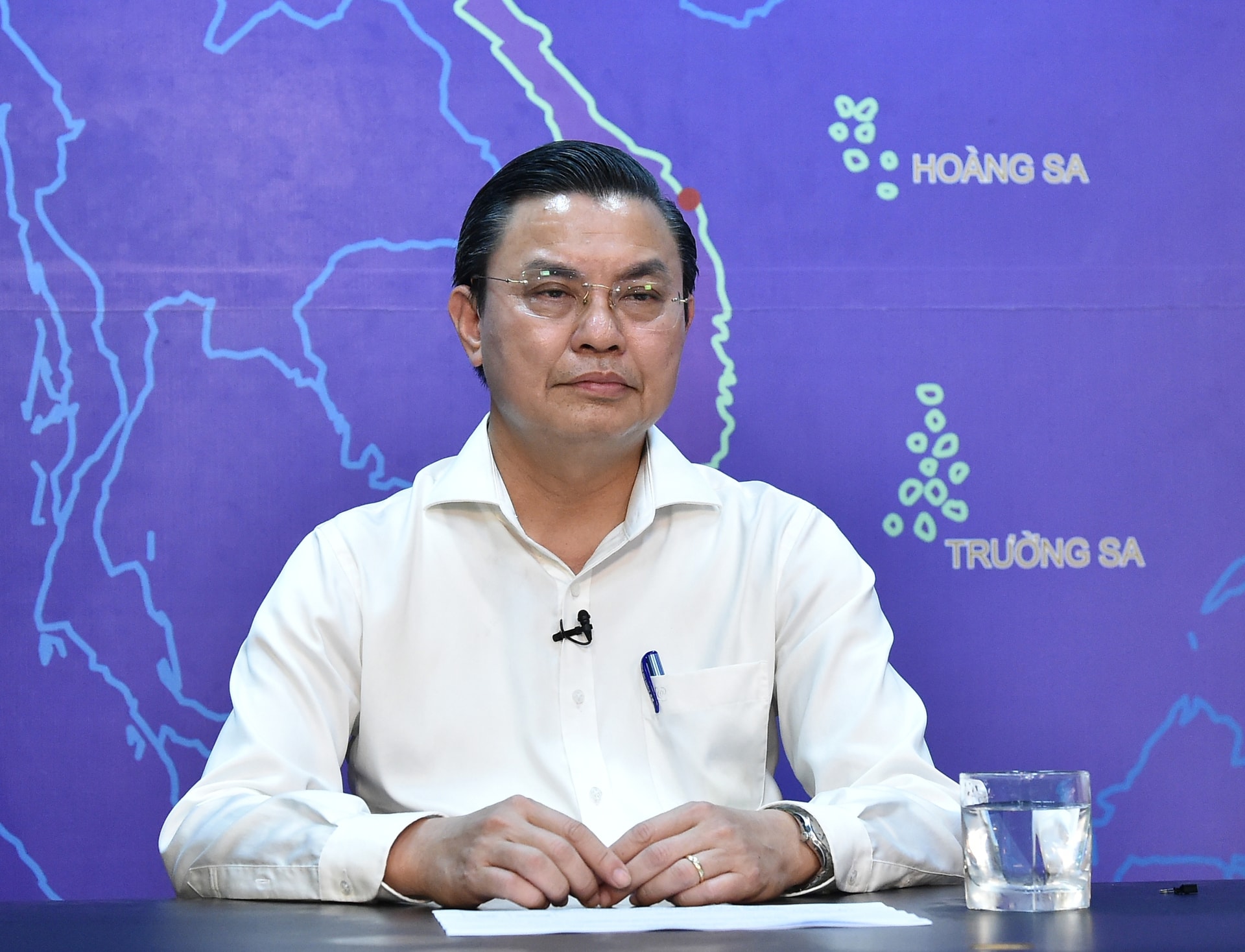 hoan-van-thuc.jpg