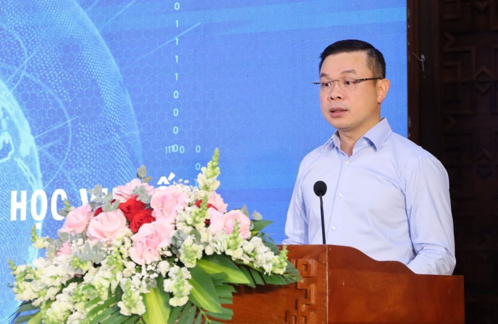 Ông Đỗ Hữu Huy, Phó Bí thư Tỉnh ủy, Phó Trưởng Ban Thường trực Ban Chỉ đạo tỉnh Đắk Lắk phát biểu tại chương trình Ông Đỗ Hữu Huy, Phó Bí thư Tỉnh ủy, Phó Trưởng Ban Thường trực Ban Chỉ đạo tỉnh Đắk Lắk phát biểu tại chương trình