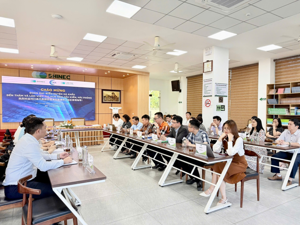 Quang cảnh buổi làm việc giứa hai bên Quang cảnh buổi làm việc giứa hai bên