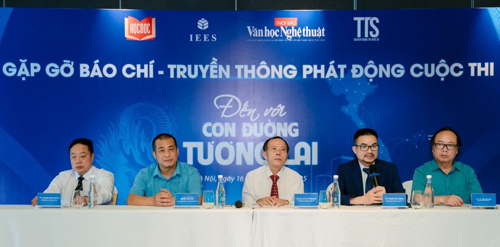 Ban Tổ chức thông tin về cuộc thi 