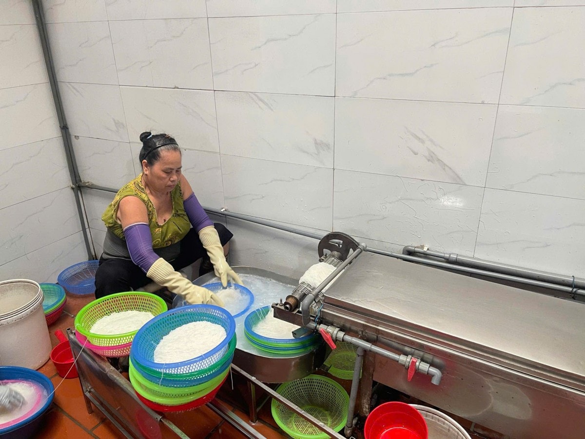 Phát triển làng nghề bún Phú Đô gắn với bảo vệ môi trường