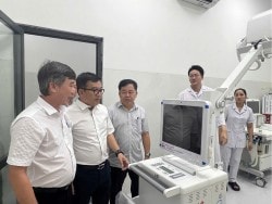 BSR trao tặng thiết bị y tế trị giá 20 tỷ đồng tới huyện Côn Đảo