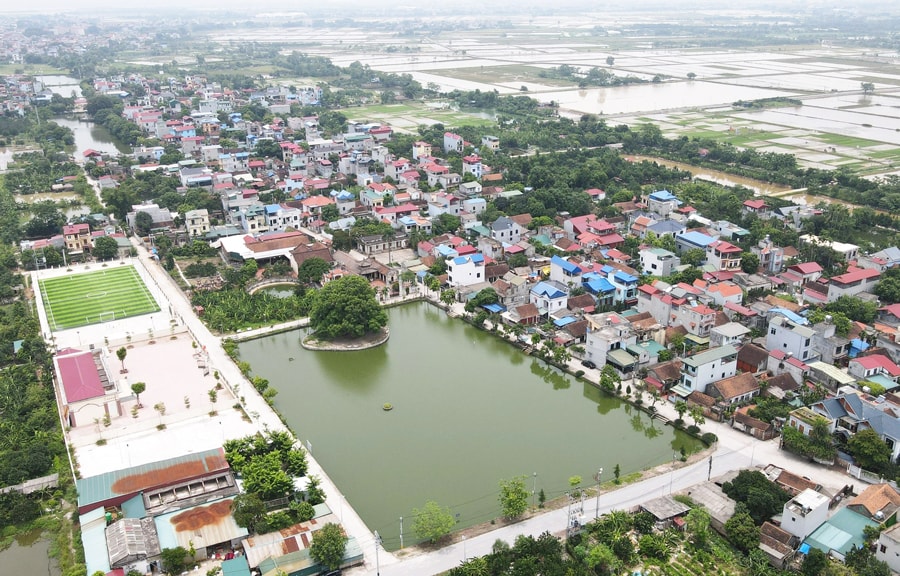 Diện mạo nông thôn mới khang trang tại xã Ứng Thiên. Ảnh: Quang Thái