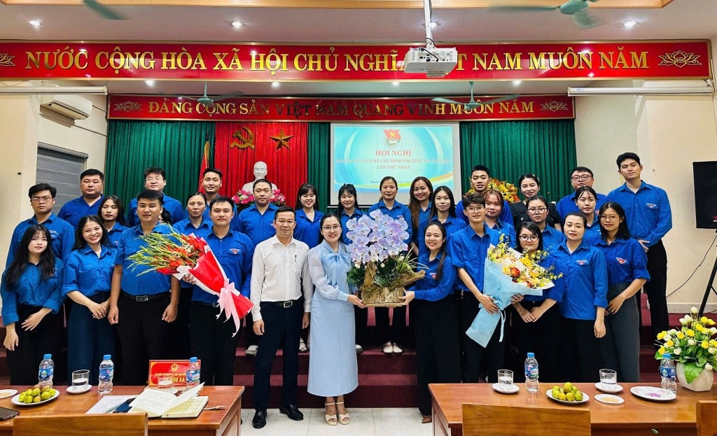 Chị Hương Chị Hương
