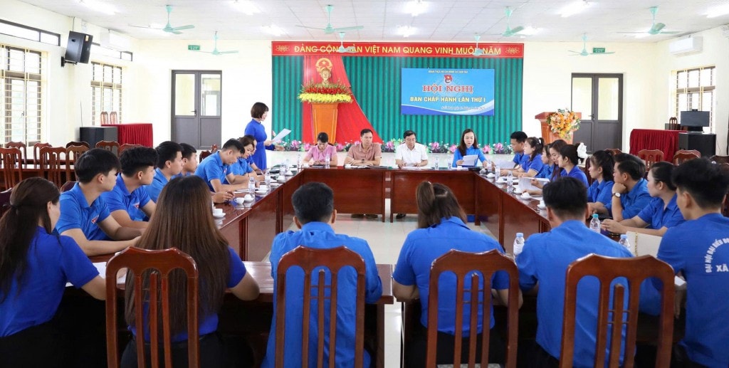 Với Với