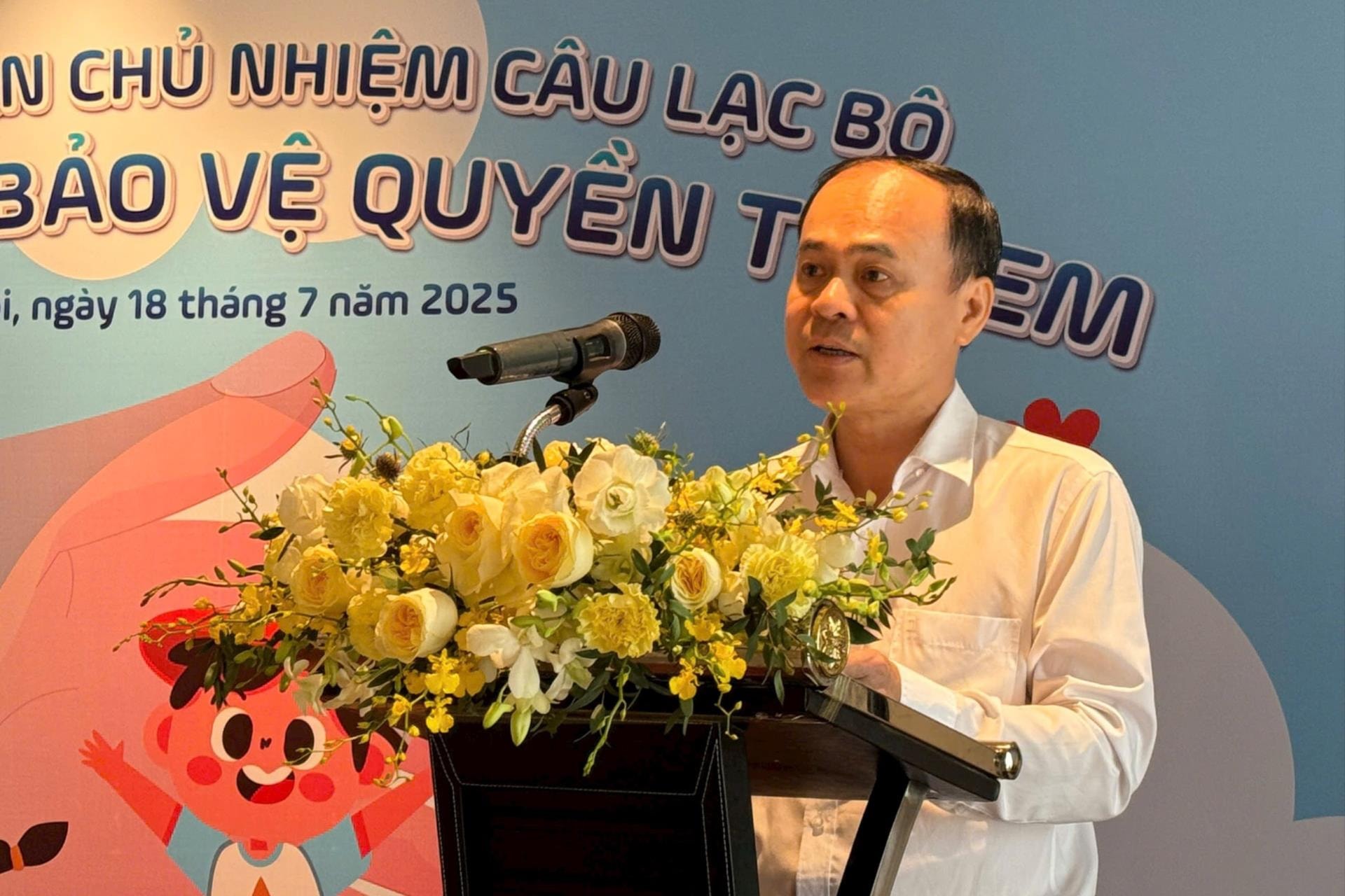 dai-dien-hoi-nha-bao-pcvp-quan.jpg