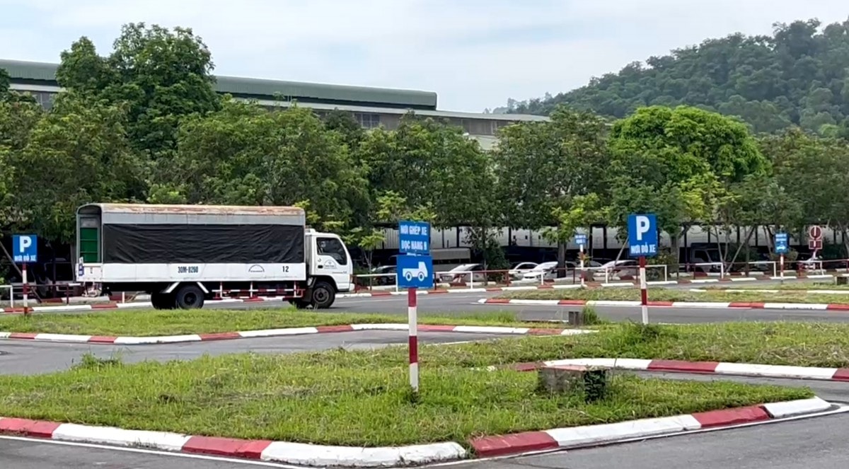 Hà Nội: Sẽ tổ chức sát hạch cho hàng nghìn học viên mỗi ngày, đáp ứng nhu cầu cấp Giấy phép lái xe Hà Nội: Sẽ tổ chức sát hạch cho hàng nghìn học viên mỗi ngày, đáp ứng nhu cầu cấp Giấy phép lái xe
