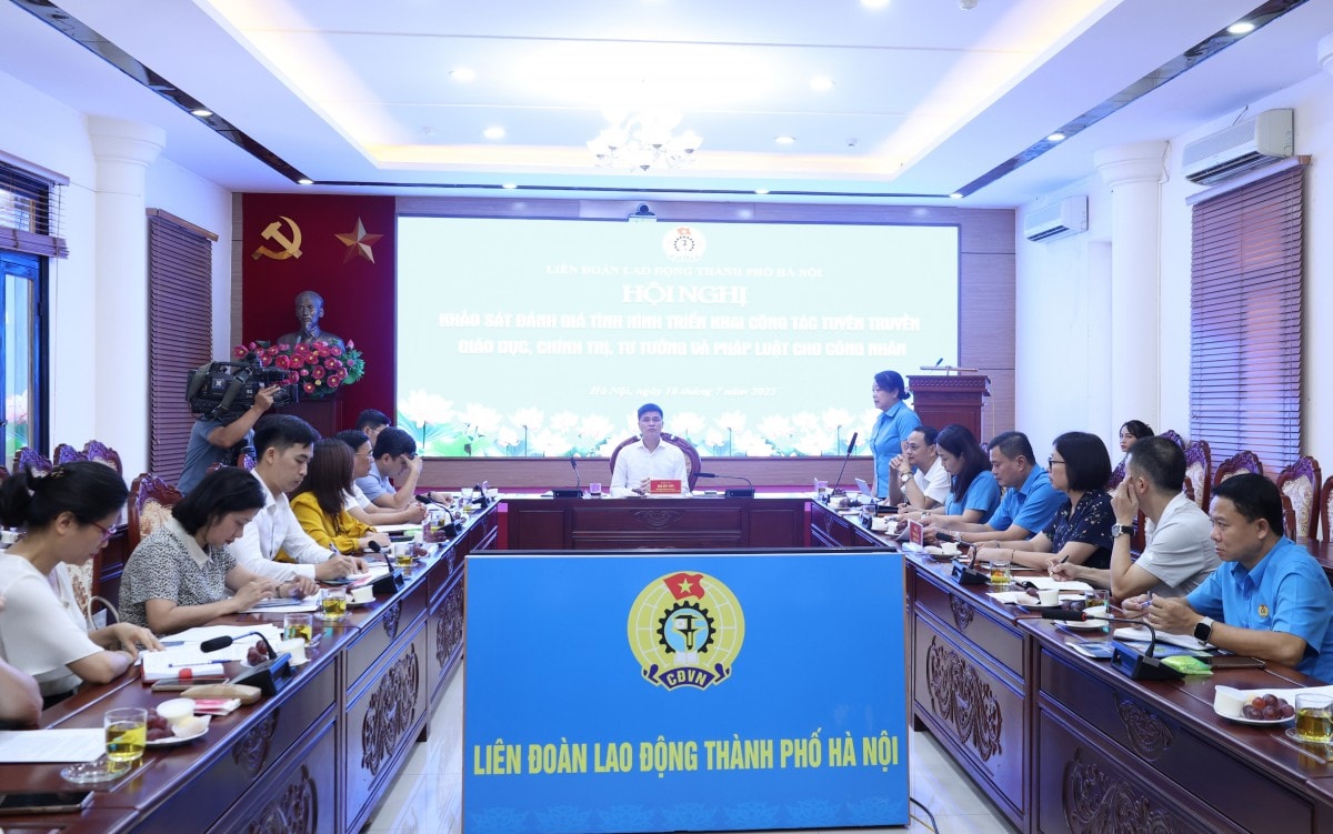 Cán bộ Công đoàn phải chủ động kiến tạo các sản phẩm truyền thông tới người lao động
