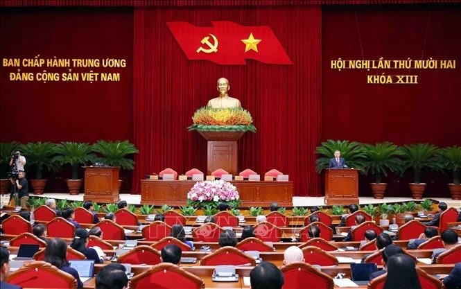 Thông báo Hội nghị lần thứ 12 Ban chấp hành Trung ương Đảng khóa Xlll Thông báo Hội nghị lần thứ 12 Ban chấp hành Trung ương Đảng khóa Xlll