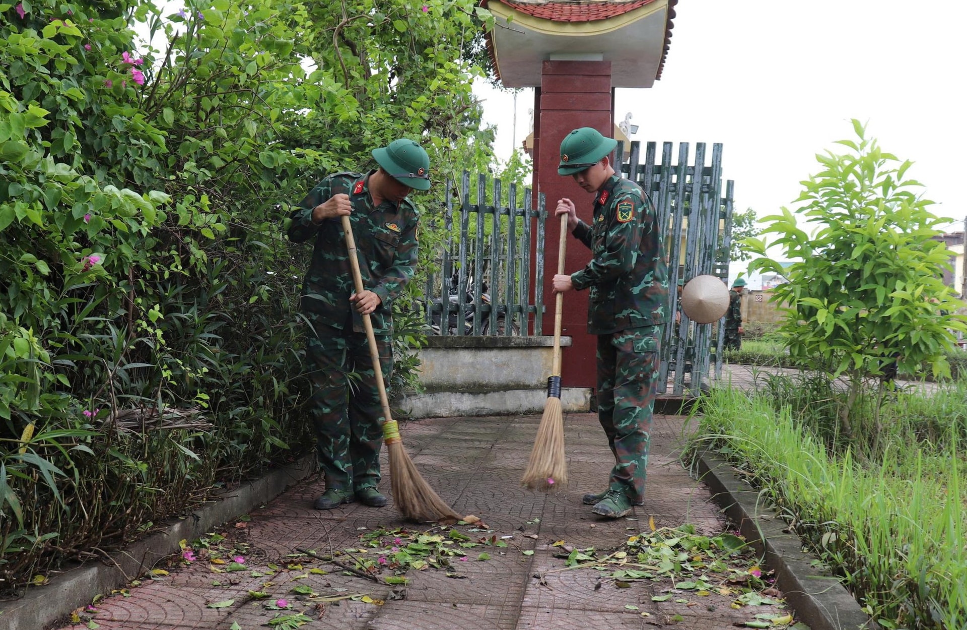 5kieu-phu.jpg