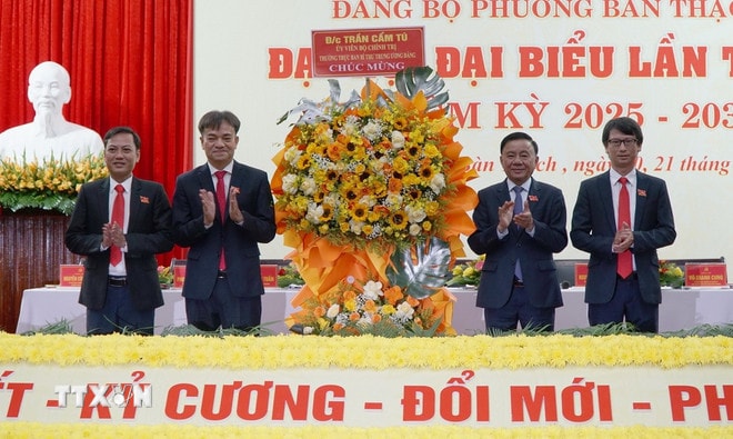 media.vietnamplus.vn-images-32a6702c183cbf9d089dd472f8821b61faf29e5935494a1ced78fcbc6065f0644242f2db43480a8a086302f6bdebe2fe047e79a8a20638d02902ccf799d2f90d-_ttxvn-tran-cam-tu-ban-thach-2.jpg