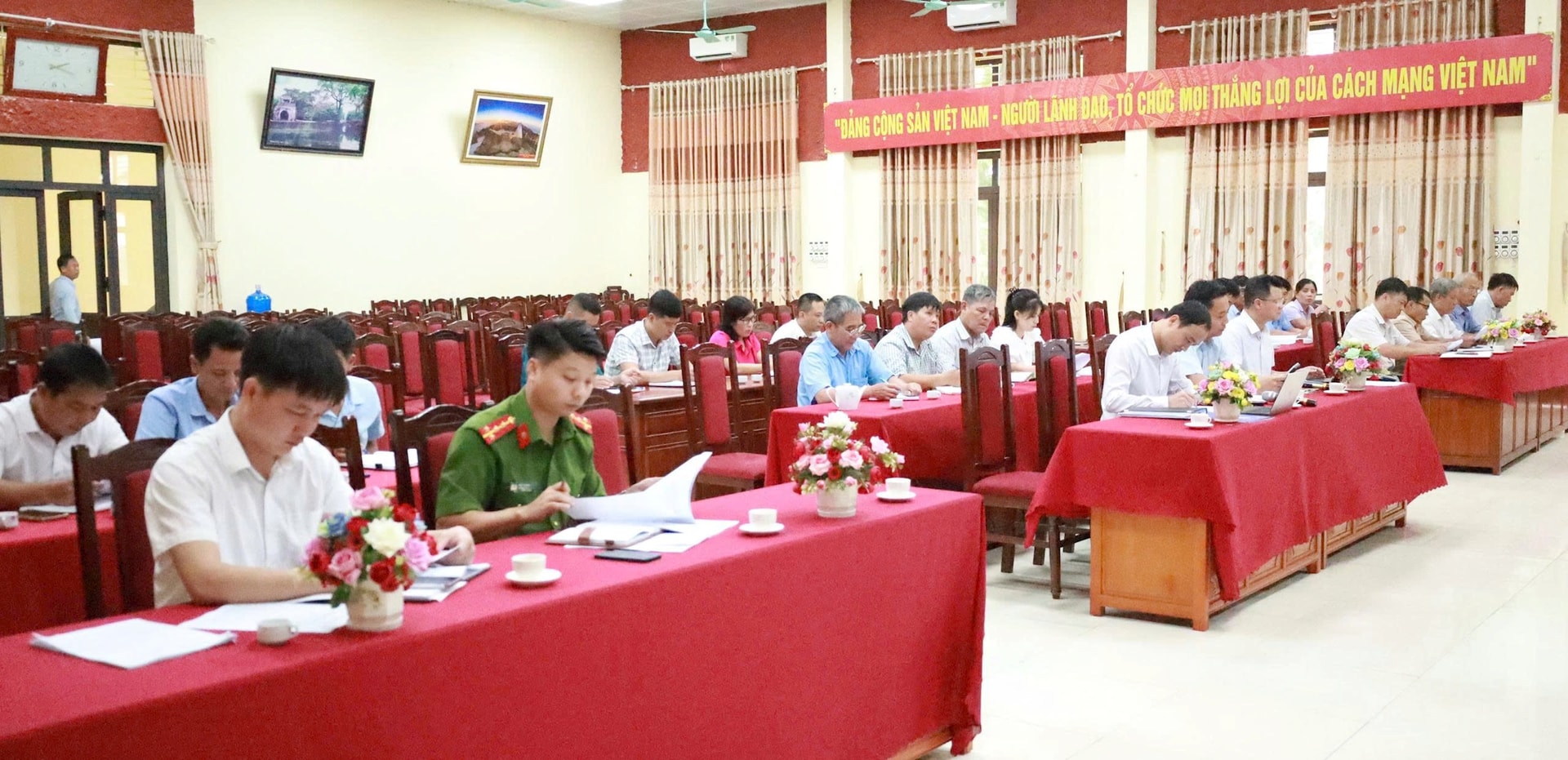 xa-dao-minh-cha3u.jpg