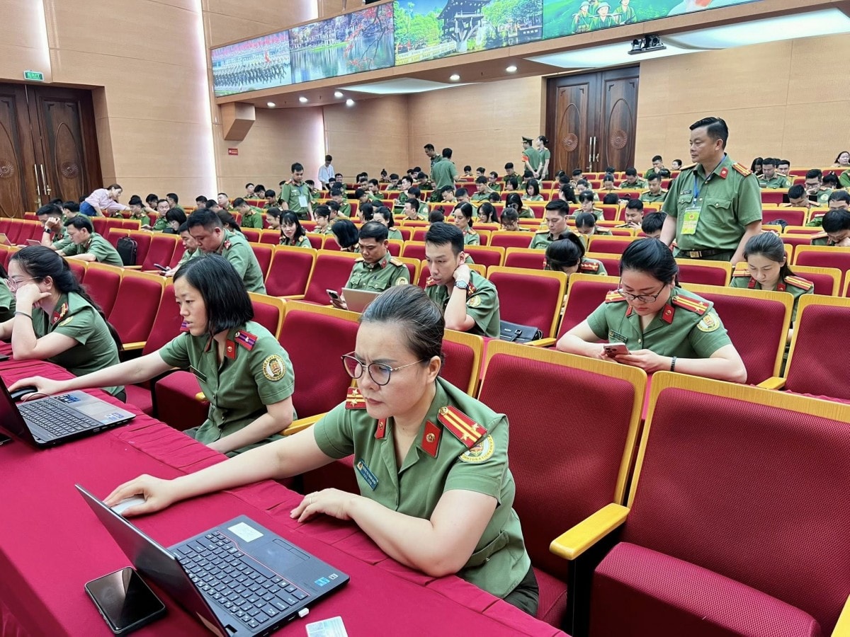 Kỳ 2: Công an thành phố Hà Nội hoàn thành xuất sắc nhiệm vụ chính trị