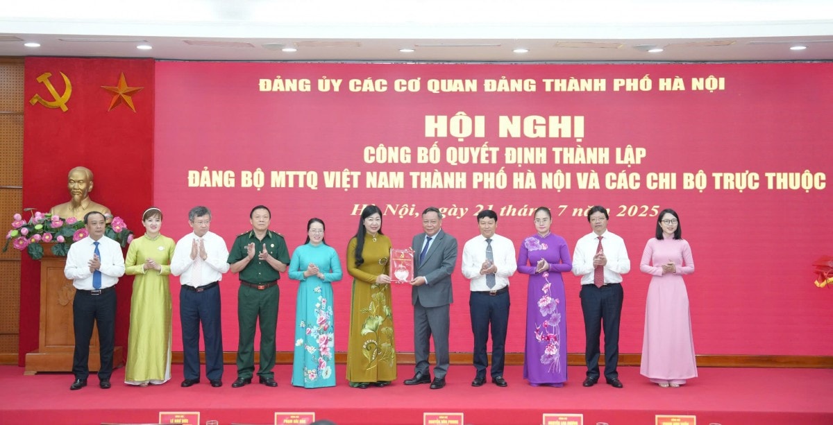 Thành lập Đảng bộ MTTQ Việt Nam thành phố Hà Nội với 36 Chi bộ trực thuộc