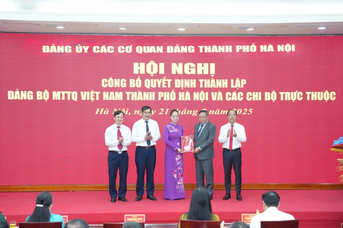 Thành lập Đảng bộ MTTQ Việt Nam thành phố Hà Nội với 36 Chi bộ trực thuộc