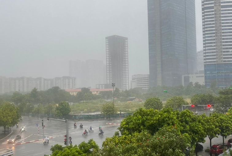 Bắc Bộ và Bắc Trung Bộ có mưa to và gió mạnh