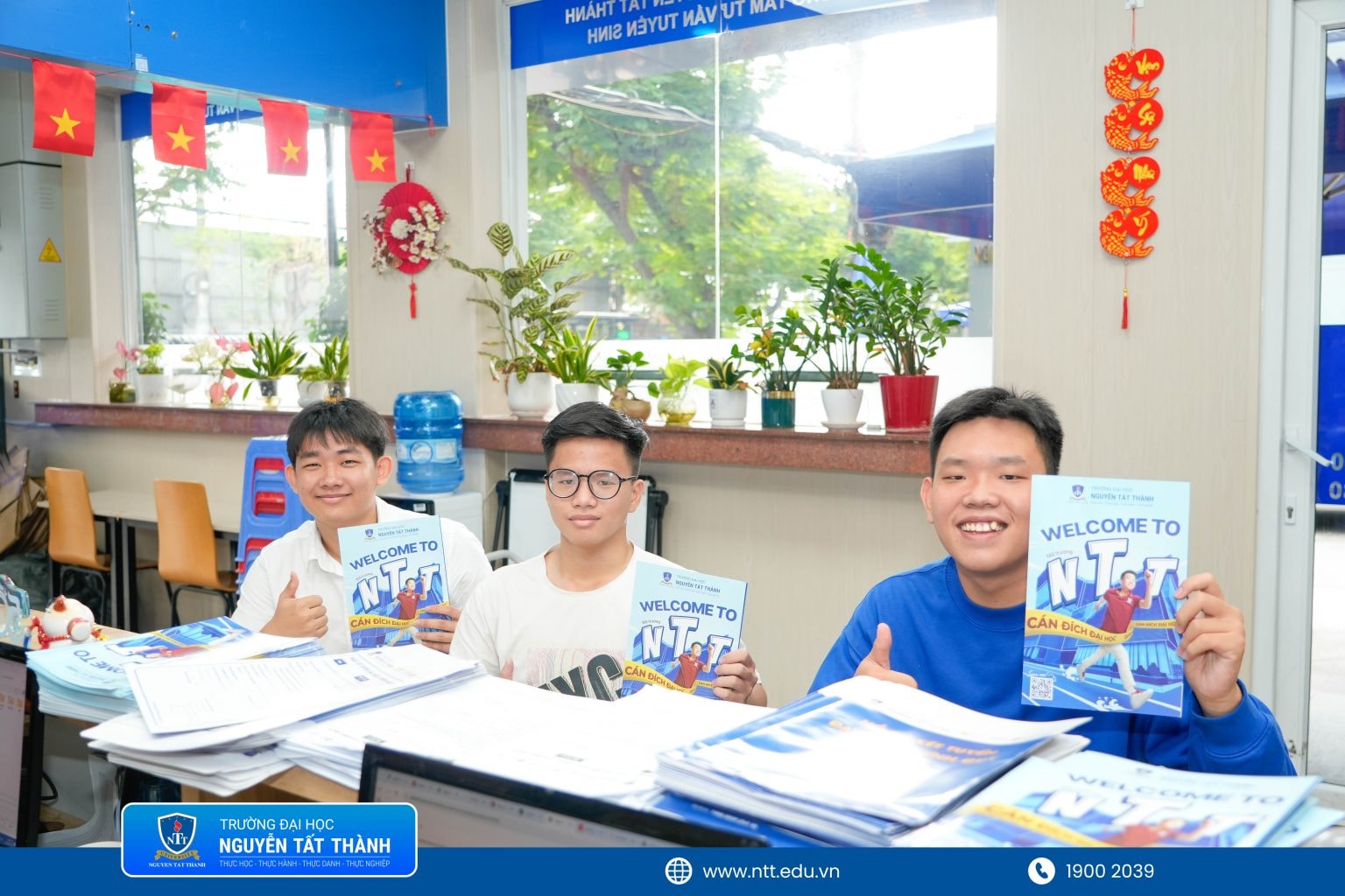 Trường Đại học Nguyễn Tất Thành công bố điểm sàn các ngành khối Sức khỏe