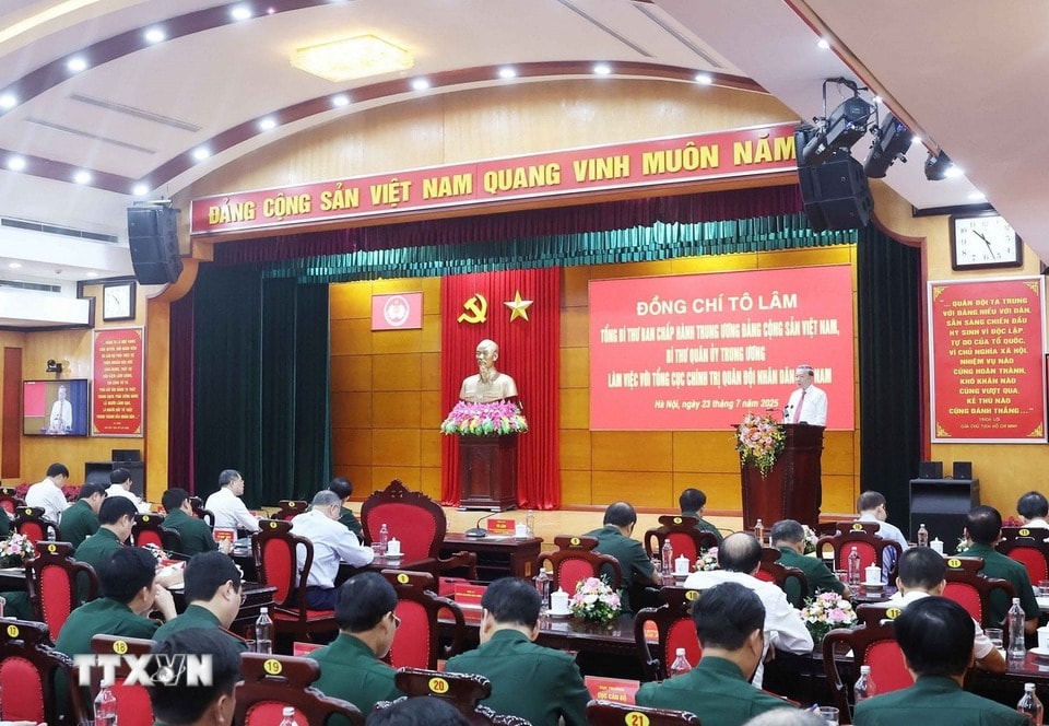 tong-bi-thu-to-lam-quandoi3.jpg