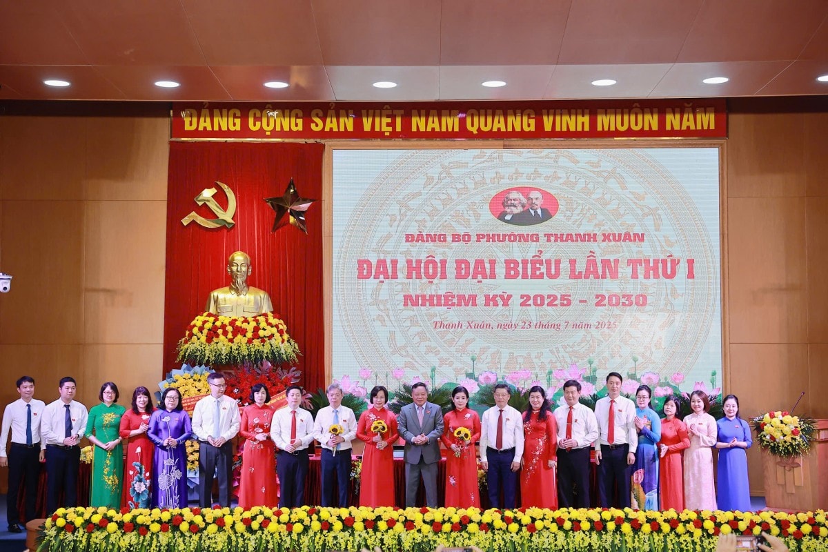 Tổ chức thực hiện hiệu quả mô hình chính quyền địa phương 2 cấp, xây dựng phường chuẩn văn minh đô thị