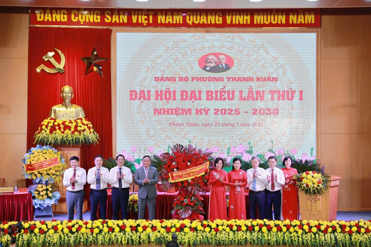 Tổ chức thực hiện hiệu quả mô hình chính quyền địa phương 2 cấp, xây dựng phường chuẩn văn minh đô thị