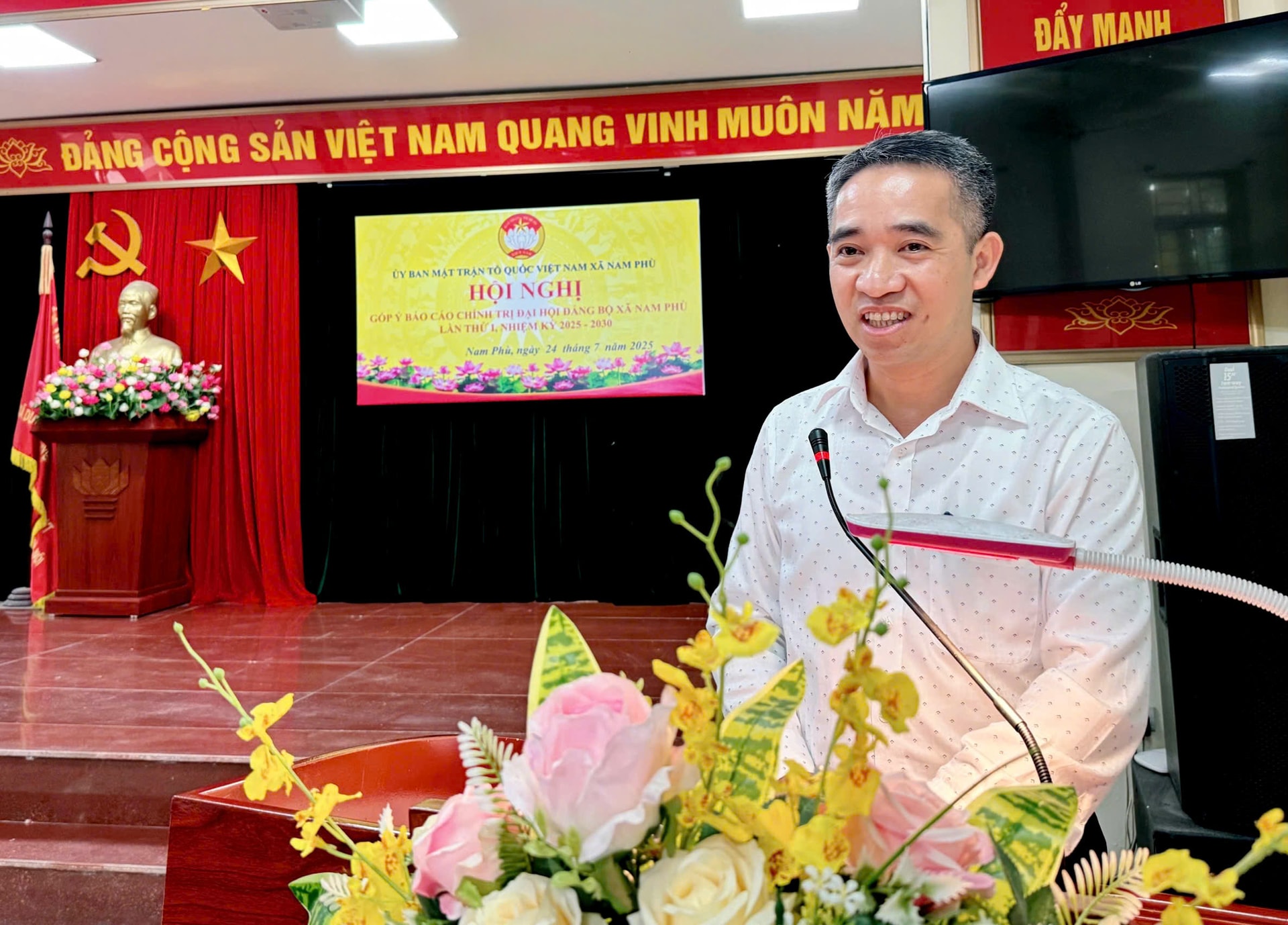 nam-phu-1.jpg