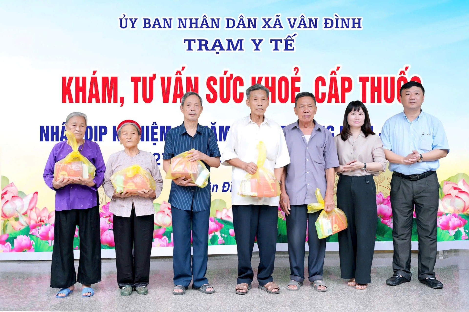 27-7-xa-van-dinh-them.jpg