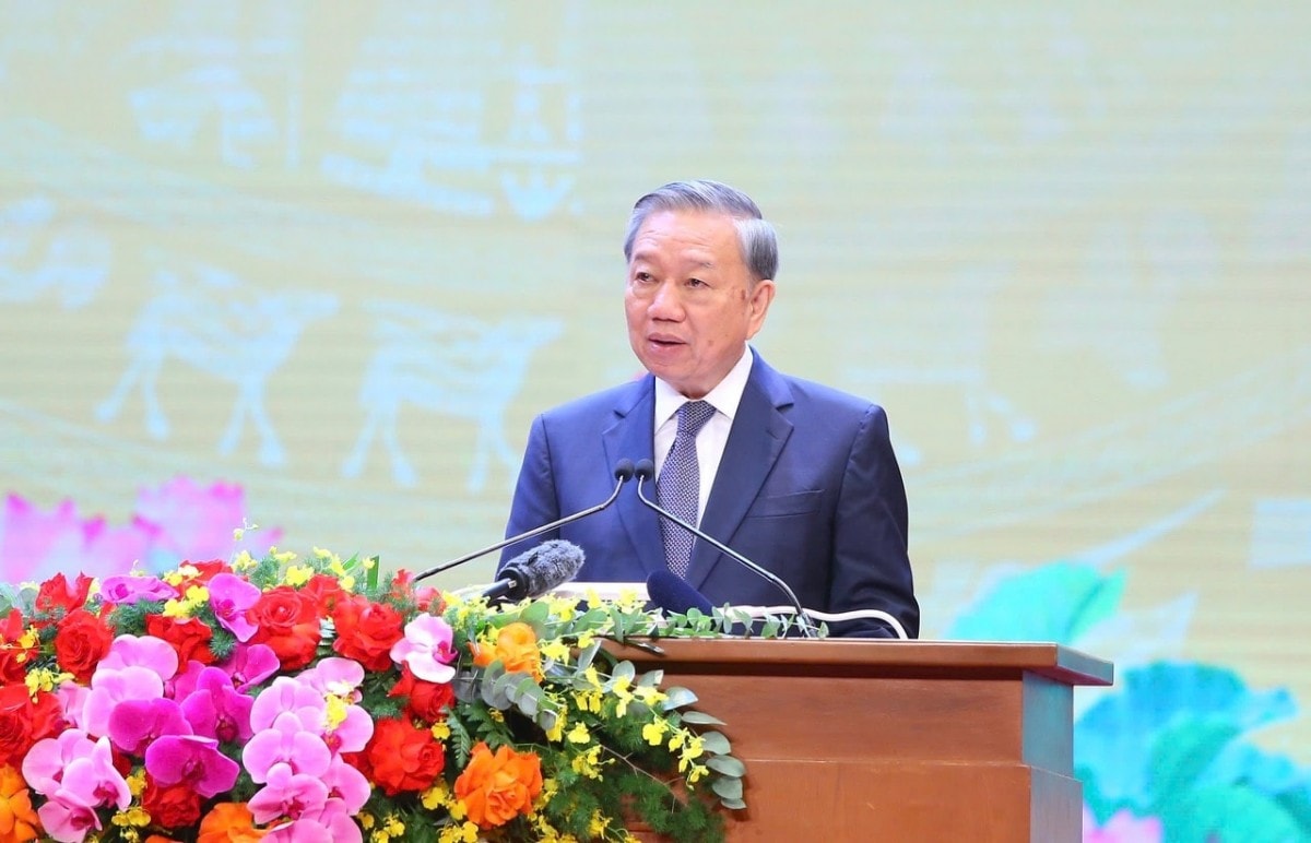 Tổng Bí thư Tô Lâm chủ trì gặp mặt người có công và nhân chứng lịch sử tiêu biểu năm 2025
