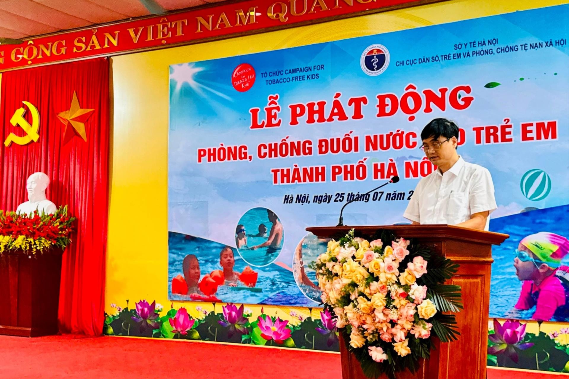 1-ong-hung.jpg