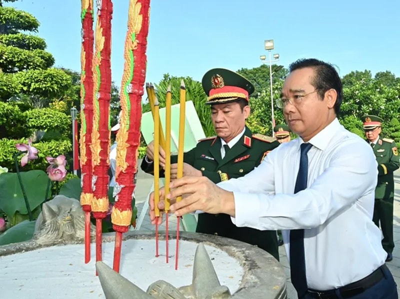 2.danghuong25-7.jpeg