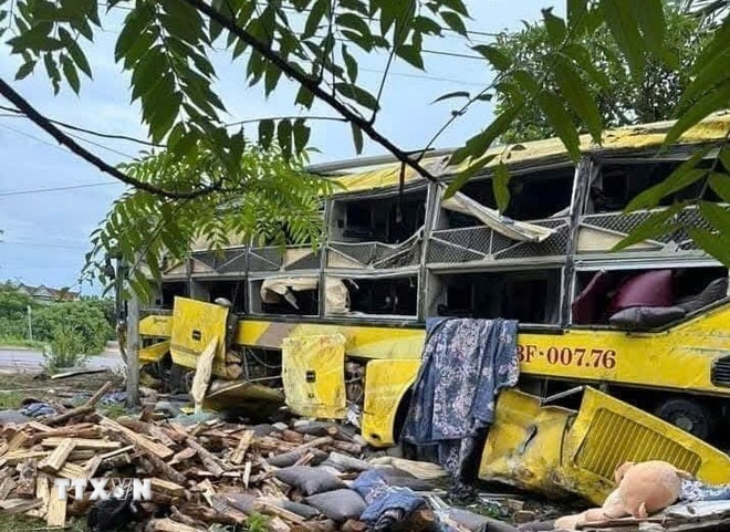 ttxvn-tai-nan-ha-tinh-7.jpg