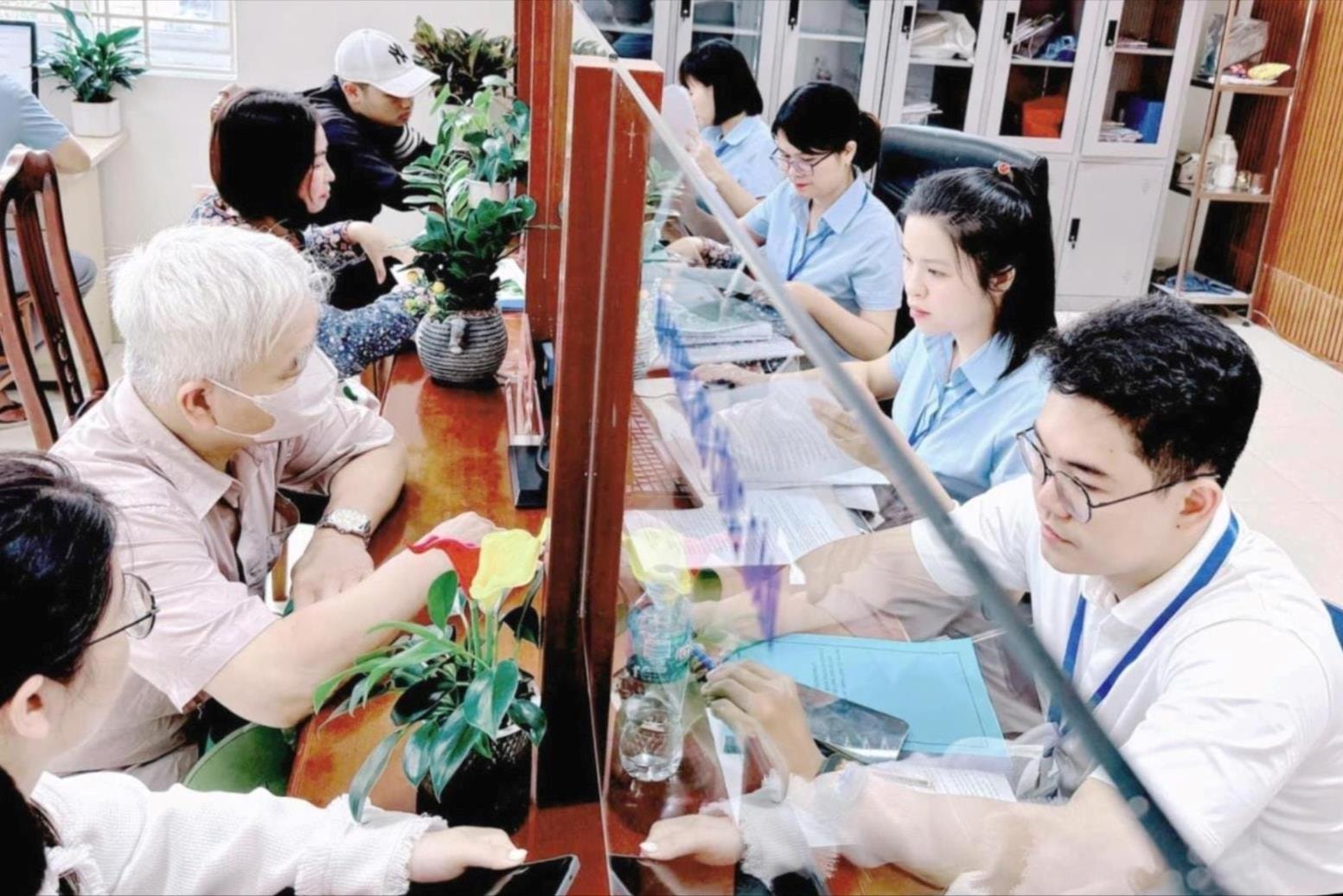 nam-phu-1-(1).jpg