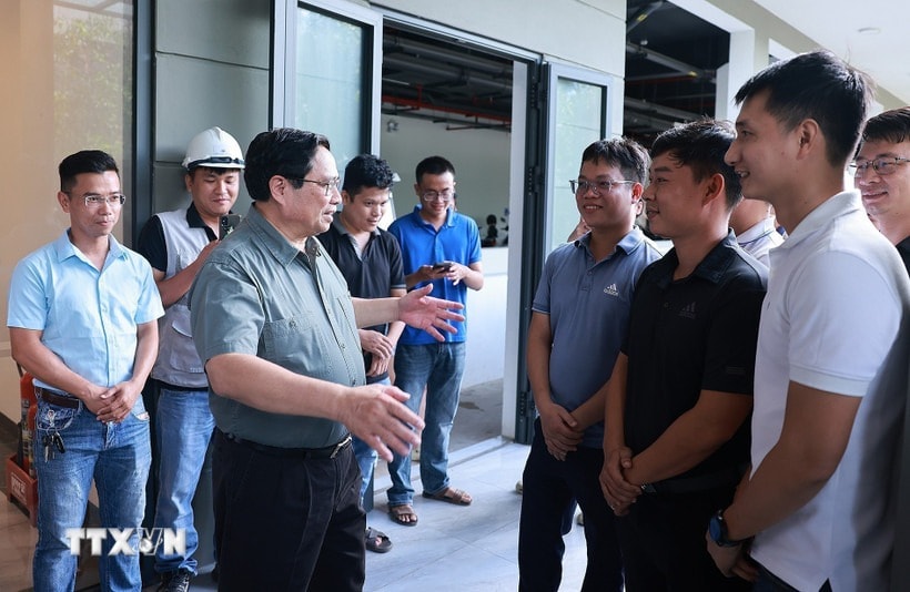 prime minister-visits-some-projects.jpg