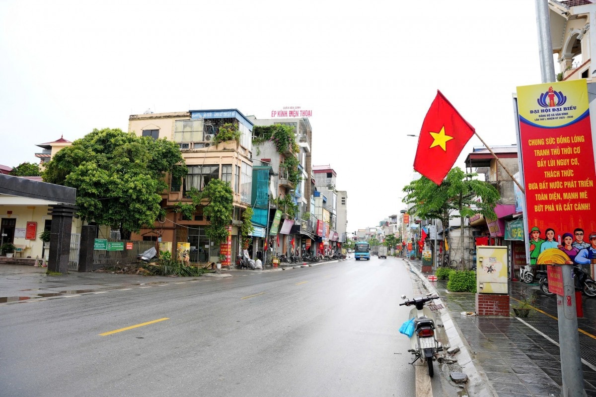 Vân Đình rực rỡ cờ hoa chào mừng đại hội Đảng bộ