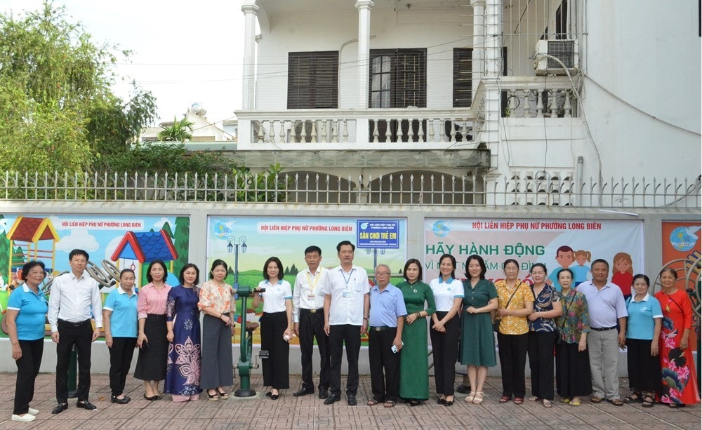 Bí thư Chi bộ góp sức dựng xây tổ dân phố đoàn kết