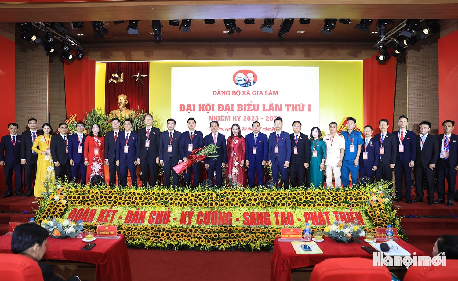 W_dai-hoi-dang-gia-lam-12.jpg